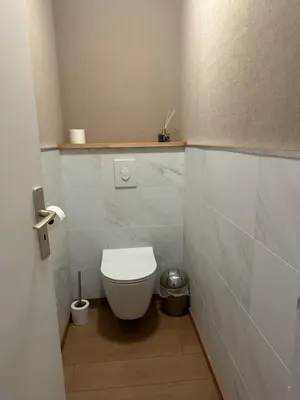 Salle de bains dans l'établissement Maison La Devinière - sauna et spa compris accessibles toute l'année