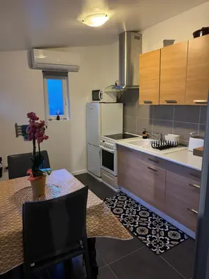 Cuisine ou kitchenette dans l'établissement Gîte & Spa CASANOU