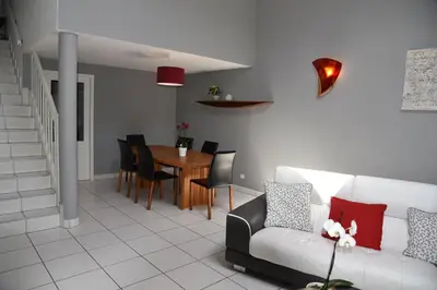 Coin salon dans l'établissement Le cerisier