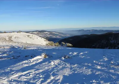 Vue générale sur la montagne ou vue sur la montagne depuis la maison de vacances