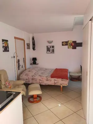 Coin salon dans l'établissement STUDIO ST GREGOIRE Au Pied des Vosges et Vignoble !