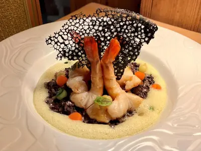 Nourriture dans l'hôtel ou à proximité