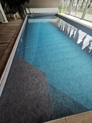 Piscine de l'établissement Au grès des Vosges ou située à proximité