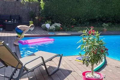 Piscine de l'établissement Les abysses ou située à proximité
