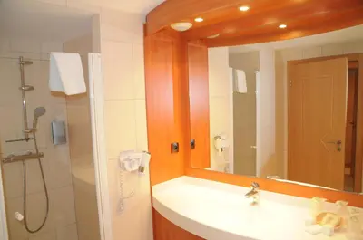 Salle de bains dans l'établissement Hotel Cigoland