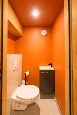 Salle de bains dans l'établissement Chalet des sorbiers