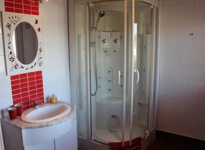 Salle de bains dans l'établissement Aux Berges de la Thur