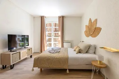 Télévision ou salle de divertissement dans l'établissement Travel Homes - The Pfeffel, 2m walk Little Venice