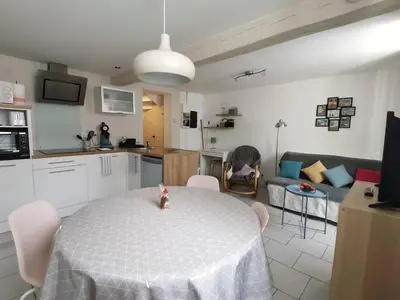 Cuisine ou kitchenette dans l'établissement Cosy Gîte, King Bed, Fast WiFi