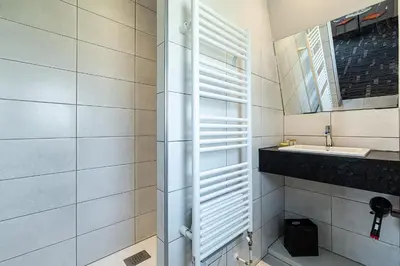 Salle de bains dans l'établissement Gîtes Openroc - Vue imprenable sur Colmar