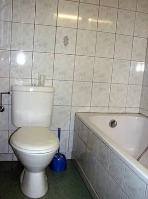 Salle de bains dans l'établissement Le Soleil