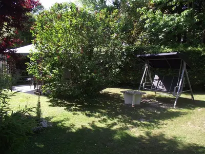 Jardin de l'établissement BEL APPARTEMENT LUMINEUX