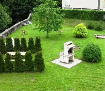Jardin de l'établissement Résidence du Chajoux