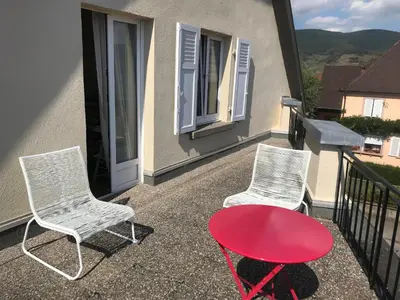 Vue générale sur la montagne ou vue sur la montagne depuis la maison de vacances