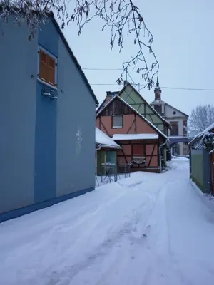 L'établissement Maison bleue Petermann en hiver