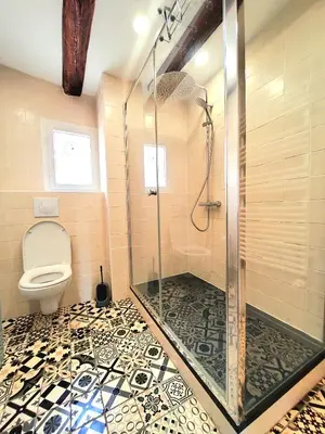 Salle de bains dans l'établissement Gite classé 