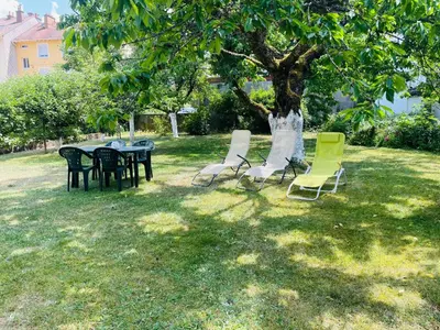 Jardin de l'établissement Le Chamois