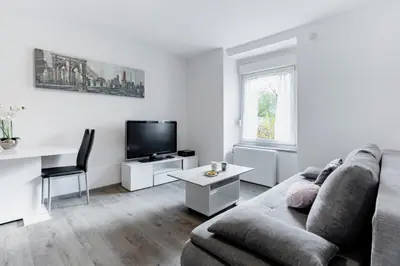 Télévision ou salle de divertissement dans l'établissement MyHome Basel 1A44