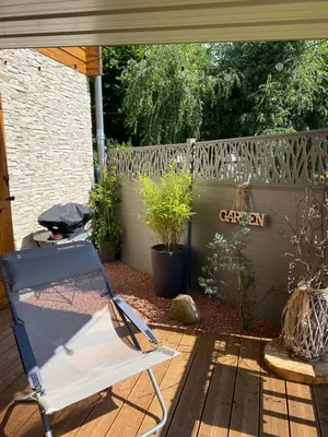 Jardin de l'établissement Le chalet de cathy