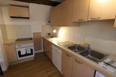 Cuisine ou kitchenette dans l'établissement Colmar Historic Center - Alsacian Appartement PETITE VENISE 2 - BookingAlsace