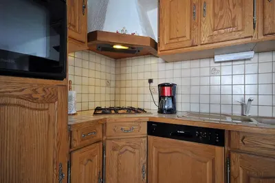 Cuisine ou kitchenette dans l'établissement GITE DU FLORIMONT CENTRE ALSACE route des vins