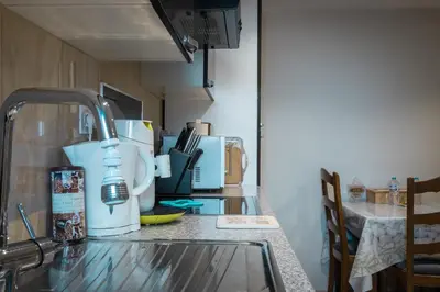 Cuisine ou kitchenette dans l'établissement myHome Basel