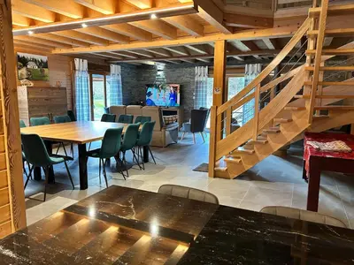 Télévision ou salle de divertissement dans l'établissement Chalet in Ventron near La Bresse Ski Area