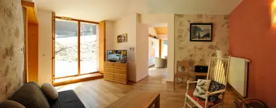 Télévision ou salle de divertissement dans l'établissement Maison forestière de SCHMALICK