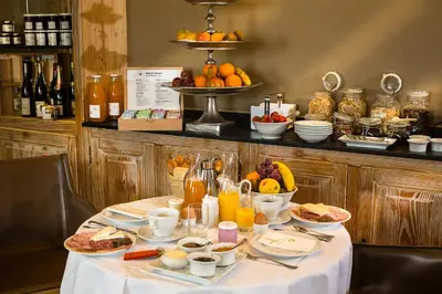 Nourriture dans l'hôtel ou à proximité