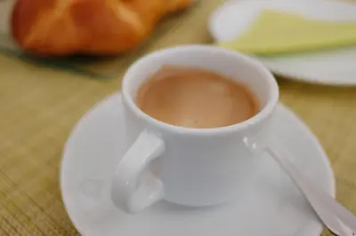 Options de petit-déjeuner proposées aux clients de l'établissement Chambres d'hôtes François Bleger