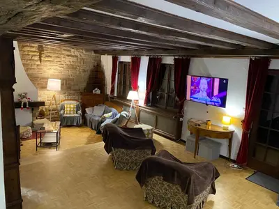 Télévision ou salle de divertissement dans l'établissement CHALET DE MANU