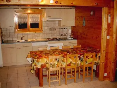 Cuisine ou kitchenette dans l'établissement Chalet Helalph