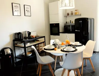 Cuisine ou kitchenette dans l'établissement Chez Thomas