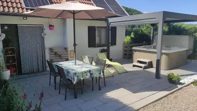 Balcon ou terrasse dans l'établissement The Primevères Home - SPA