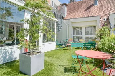 Jardin de l'établissement La Maison Hôtel Mulhouse Centre