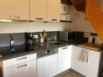 Cuisine ou kitchenette dans l'établissement Chalet LE TREMPLIN - wifi, BBQ, parking