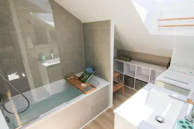 Salle de bains dans l'établissement Le Belvosgien