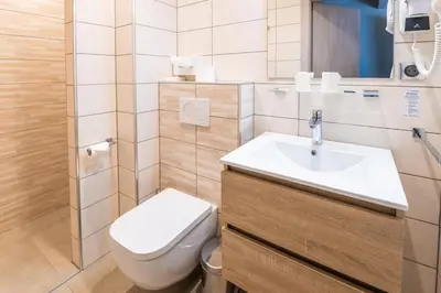 Salle de bains dans l'établissement Hotel Restaurant Au Riesling