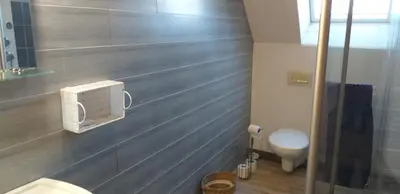 Salle de bains dans l'établissement CHEZ LE VIGNERON