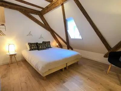 Un ou plusieurs lits dans un hébergement de l'établissement Beauty & The Beast - Old Town Cosy Apartments