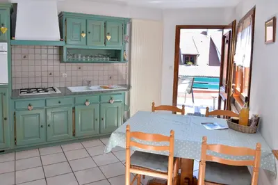 Cuisine ou kitchenette dans l'établissement S'Harzala Vert bis