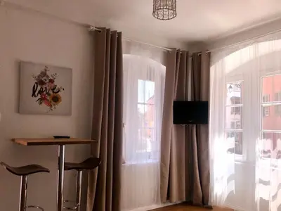 Télévision ou salle de divertissement dans l'établissement Chez Jeanne - 2 personnes
