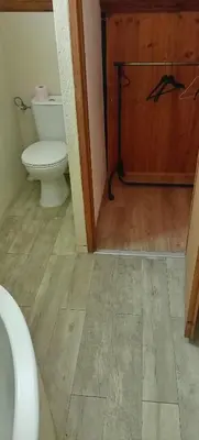 Salle de bains dans l'établissement maison bleue