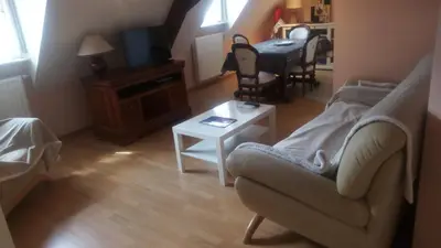 Coin salon dans l'établissement Gîte Yves