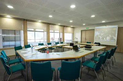 Espace de conférence ou salle de réunion dans l'établissement Logis Auberge Du Mehrbachel - Hôtel & Restaurant