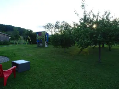 Jardin de l'établissement Tiny-house