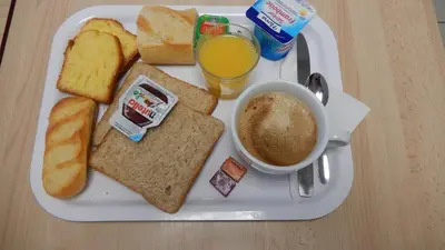 Nourriture dans l'hôtel ou à proximité