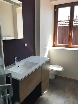 Salle de bains dans l'établissement La bacchante
