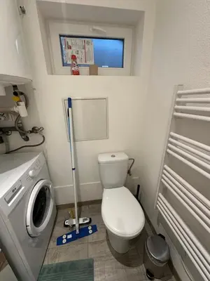 Salle de bains dans l'établissement Le 6 - Joli petit studio, Centre ville - stationnement gratuit