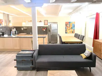 Cuisine ou kitchenette dans l'établissement gérardmer plein centre idéal famille